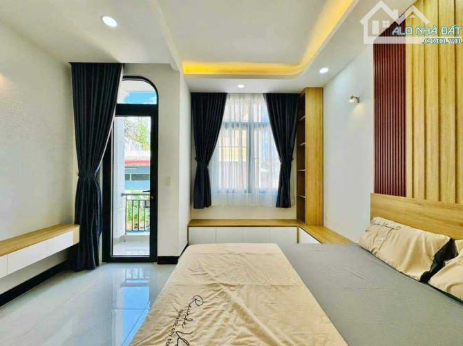 Bán nhà 70m2, ngang đẹp 6m, đường xe hơi, gần mặt tiền Nguyễn Thị Tần, chợ Rạch Ông,QUẬN 8 - 3