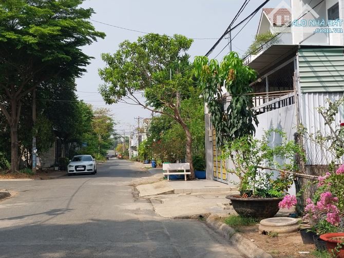 🏡 240m2 Chỉ 18 Tỷ Bán Đất Tặng Nhà 1 Tầng P. Phú Hữu Thủ Đức - 3