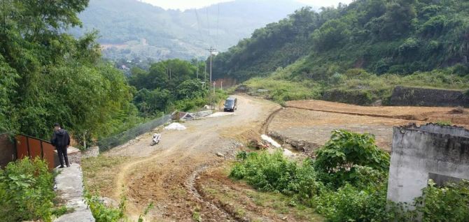 Đất view hồ hơn 2000m giá chỉ hơn 4tr/m rẻ nhất thị trường hoà lạc, sẵn sổ cc chủ cần tiền - 3