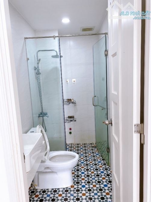 Nhà 5 tầng, hẻm ô tô 5m Bình Thạnh, 4x10m, 3 phòng ngủ, 5 WC - 3