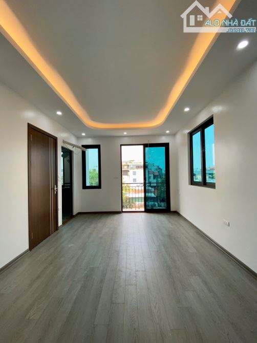 Bán Nhà Thạch Bàn Xây Mới 32m2 5 tầng thang máy, view hồ, gara ôtô cực hiếm. Giá 6,x Tỷ - 3