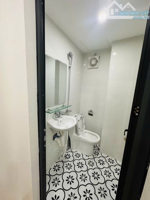 🏡 3,X TỶ MINH KHAI - NGÕ Ô TÔ - 21M² - SỔ ĐỎ RIÊNG 🏡 - 4