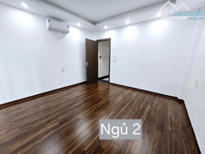 Bán nhà ngõ 298 Ngọc Hồi 554m2 x 4 tầng, nhà mới, lô góc, ngõ rộng, giá 5 tỷ 85 - 4