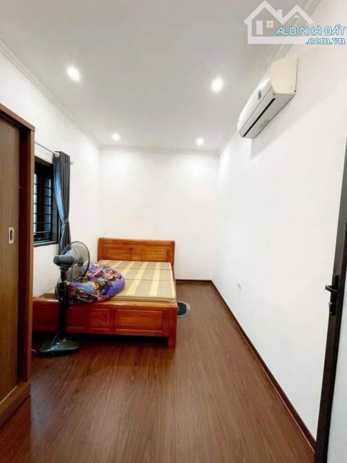 NHÀ ĐẸP TAM KHƯƠNG - 45M2, 4 TẦNG, 3 BƯỚC RA PHỐ, CHỈ 7 TỶ - 6