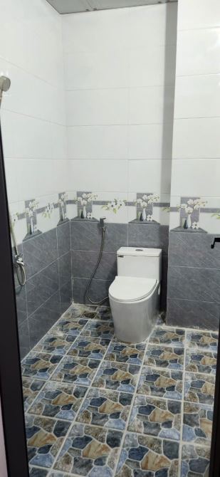 Nhà mới trống suốt, hẻm tải. DT 170m2, tiện làm vp, kho xưởng. Gần Tô Ngọc Vân - 6