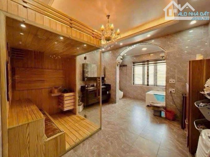 🔥Siêu phẩm villa  tuyến 3_ Văn Cao_ đường rộng 12m - 6