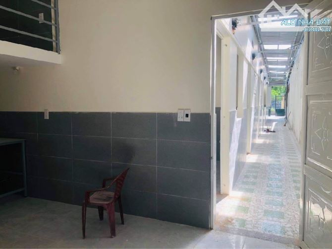 🏡DÃY TRỌ 7PHÒNG DOANH THU HƠN 10 TRIỆU MỖI THÁNG-KIỆT Ô TÔ NGUYỄN CHÁNH-SÁT BIỂN NGUYỄN T - 7