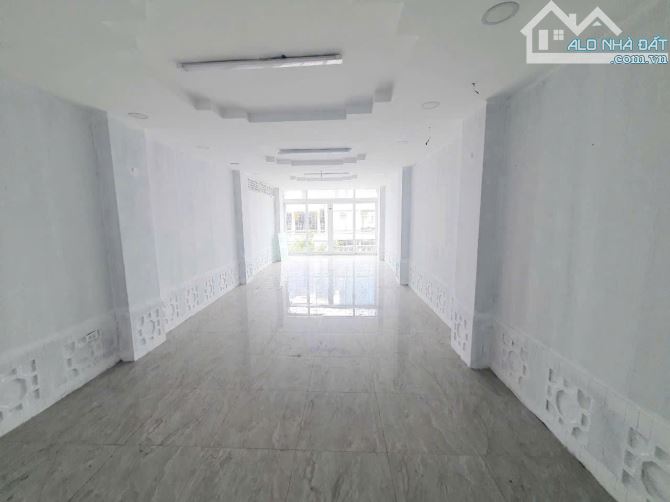 Nguyên căn khu Láng Hạ 60m2 x 6T MT4m căn góc thông sàn các tầng giá mềm 22tr/th