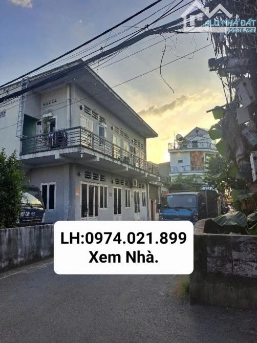 BÁN ĐẤT TẶNG NHÀ  NÁT CÓ 5 PHÒNG TRỌ. ĐƯỜNG 14. HIỆP BÌNH CHÁNH. GIÁ 3 TỶ 950 TL.