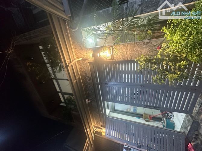 Bán nhà Lê Trọng Tấn, Tân Phú, 65m2 giá nhỉnh 5 tỏi