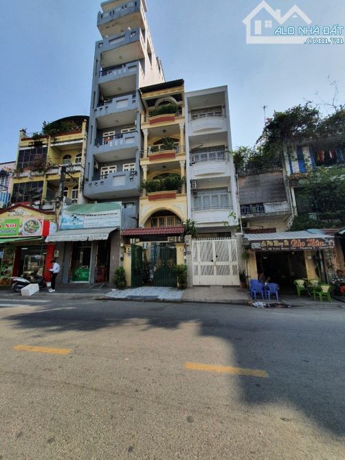 Bán toà building 8 tầng khu Sân Bay, DT: 7.7m x 21m - 155m2, giá 36 tỷ - 1