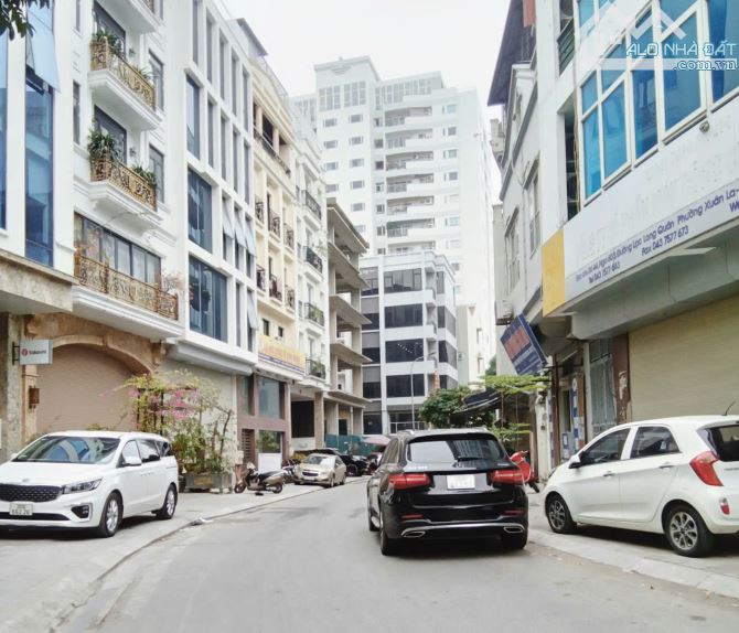 🔥🔥 Bán đất ngõ 603 Lạc Long Quân 🚘 vỉa hè ô tránh 💎 110m2 ♦️ mt:6  💥 Giá 36 Tỷ - 1