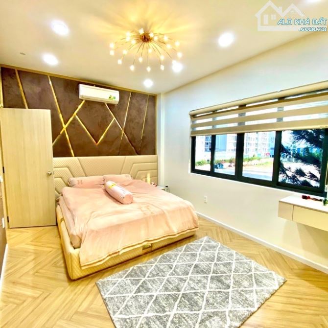 Nhỉnh 5tỷ có nhà 200m2 DTSD-(50m2 - 4 tầng)-Trương Công Đinh, P14 - Khu Bàu Cát - 1