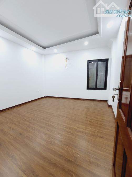 Bán nhà sát vách Nguyễn Ngọc Nại, quận Thanh Xuân, Gần 40m2, 4T, 4 ngủ, hơn 7 tỷ - 1