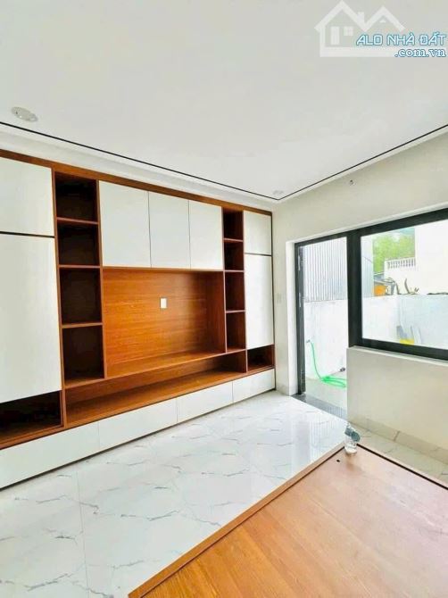 NHÀ 2 TẦNG THIẾT KẾ HIỆN ĐẠI KIỆT OTO 69 LÊ NGÔ CÁT, PHƯỜNG THUỶ XUÂN CÓ SÂN OTO 🏘️🏘️ - 1