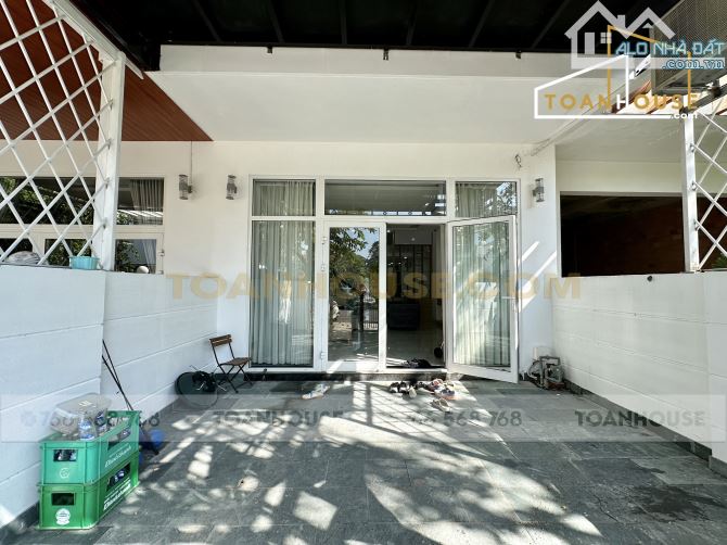 Cho thuê nhà đẹp 4 phòng ngủ khu Euro Villa - 1