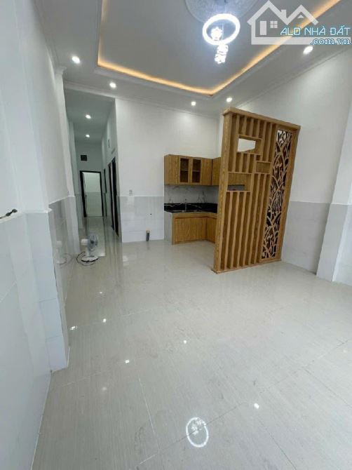 Nhà mới keng đẹp ở ngay, Phạm Thế Hiển 70m2 ( 4.1 x 17m), ba gác thông, sổ hồng riêng - 2