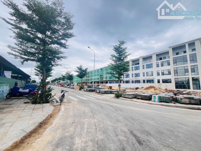 Central Avenue Quy Nhơn mở bán, vị trí gần biển Cát Tiến, Quy Nhơn. Sổ hồng liền tay - 2