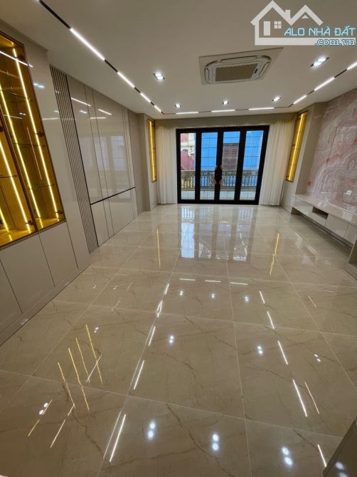 CỰC HIẾM, NHÀ PHỐ NGUYỄN HOÀNG ,52M2 PHÂN LÔ , Ô TO TRÁNH , HƠN 13 TY - 2