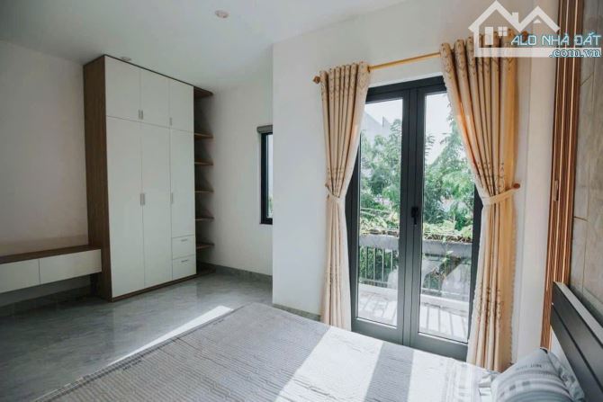 BÁN NHÀ MT 3TẦNG ĐƯỜNG  ĐINH VĂN CHẤP- DT: 123m2 , KHU HÒA XUÂN-CẨM LỆ-GIÁ 5,6Tỷ - 2