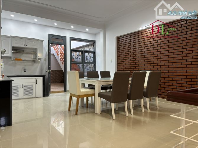 Rẻ nhất khu này! Nhà 2 mặt tiền KQH Ngô Quyền Đà Lạt view thành phố - MN3491 - 2