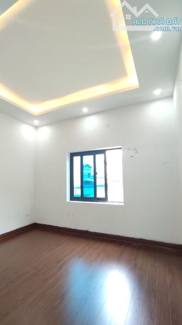 NHÀ ĐẸP Ỷ LA, DƯƠNG NỘI - NGÕ THÔNG, GẦN CHỢ, TRƯỜNG HỌC CÁC CẤP, VÀI BƯỚC CHÂN RA PHỐ - 3