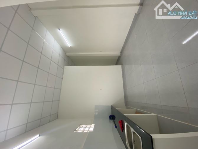 Bán nhà 7x30m mặt tiền Phan Văn Đối, Bà Điểm, Hocmon - 3
