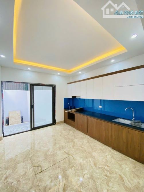 SIÊU HIẾM!!! VĨNH QUỲNH - THANH TRÌ - 2 THOÁNG - GẦN PHỐ - SỔ NỞ HẬU - 45M2 - 4.95  TỶ. - 3