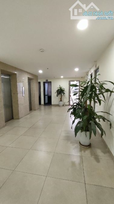 Bán tòa nhà văn phòng 11 tầng MP Trần Quang Khải, Hoàn Kiếm DT 410m2, MT 14m, giá 381 tỷ - 3