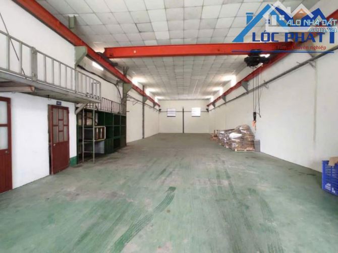 Cho Thuê Kho Xưởng Mặt Tiền Đường Chính Phường LONG BÌNH TÂN Gần 500m2 Giá 30tr - 4