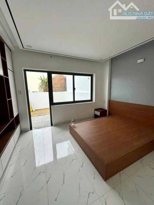 NHÀ 2 TẦNG THIẾT KẾ HIỆN ĐẠI KIỆT OTO 69 LÊ NGÔ CÁT, PHƯỜNG THUỶ XUÂN CÓ SÂN OTO 🏘️🏘️ - 4