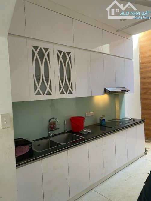 CỰC HIẾM, NHÀ PHỐ NGUYỄN HOÀNG ,52M2 PHÂN LÔ , Ô TO TRÁNH , HƠN 13 TY - 5