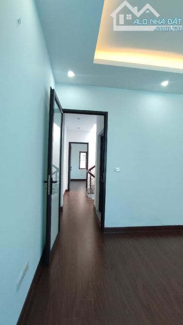 NHÀ ĐẸP Ỷ LA, DƯƠNG NỘI - NGÕ THÔNG, GẦN CHỢ, TRƯỜNG HỌC CÁC CẤP, VÀI BƯỚC CHÂN RA PHỐ - 5