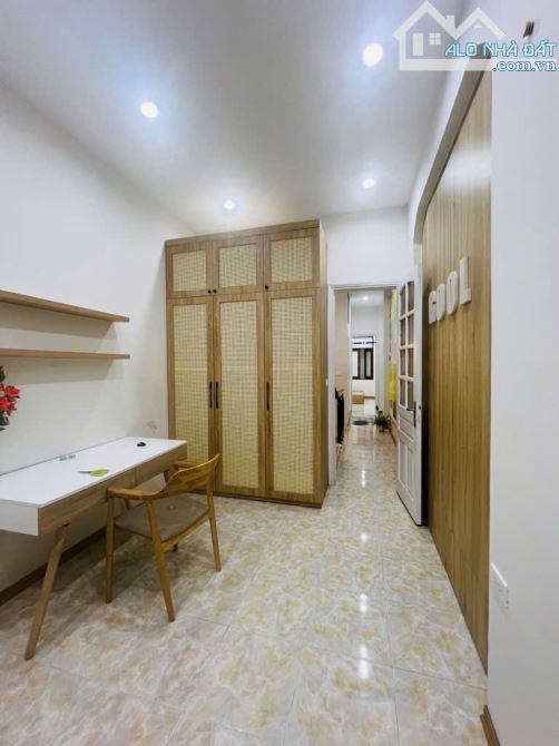 Hiếm Nghĩa Đô, kinh doanh, vỉa hè, phân lô 50m2 hơn 12 tỷ - 5