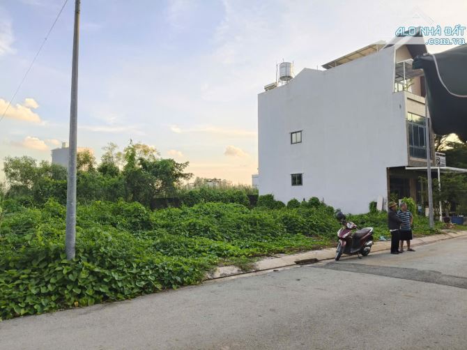 BÁN LÔ ĐẤT SỔ CÁ NHÂN, XÂY DỰNG TỰ DO TRONG KHU COMPOUND PARK RIVESIDE CỰC HIẾM - 6