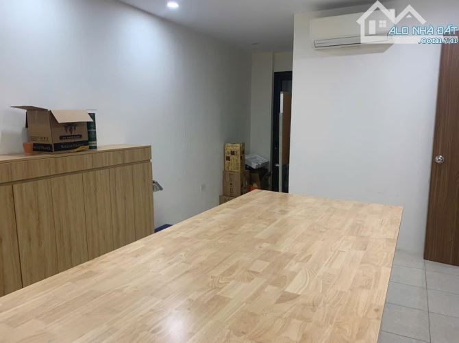 Bán chung cư LÂM VIÊN COMPLEX - 107 NGUYỄN PHONG SẮC .. dt 94m 2 PN 2WC  giá 8ty050 tr - 6