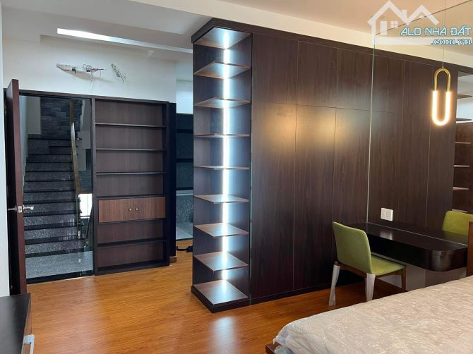 🏠🏠 CHỦ ĐỊNH CƯ GẤP BÁN - 52m2 - 6 TẦNG - 8TỶ5 - FULL NỘI THẤT GỖ CAO CẤP - P6, GÒ VẤP. - 6