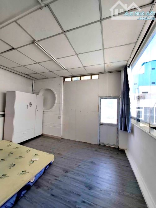 HẺM 8M CÁCH MT HOÀNG HOA THÁM P13 10 BƯỚC CHÂN, NGAY NHÀ GA T3,5 TẦNG, THU 30TR,11.X