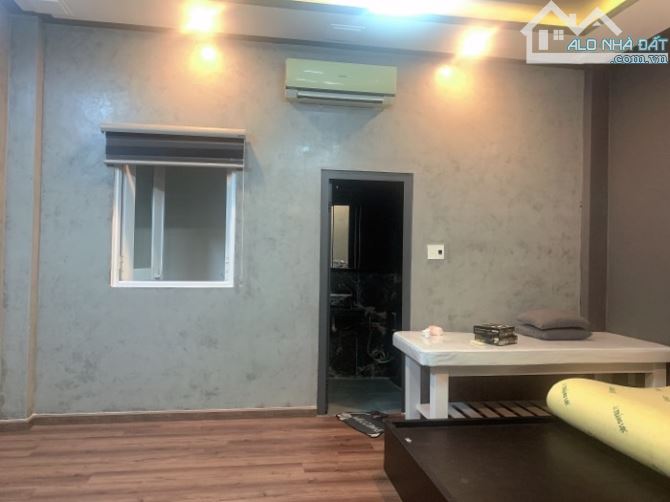 NHÀ PHAN HUY ÍCH GÒ VẤP 80M NGANG KHỦNG 5M BTCT 5 TẦNG XE HƠI ĐẬU NHÀ CHỈ NHỈNH 9 TỶ - 11