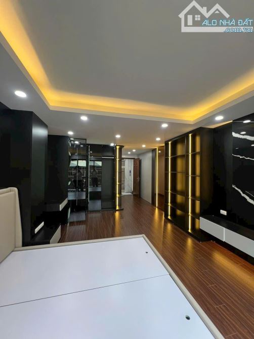 Bán nhà Lai Xá 56.1m2- 6T- TM, ô tô tránh, Kinh doanh VIP, giá 12 tỷ - 1