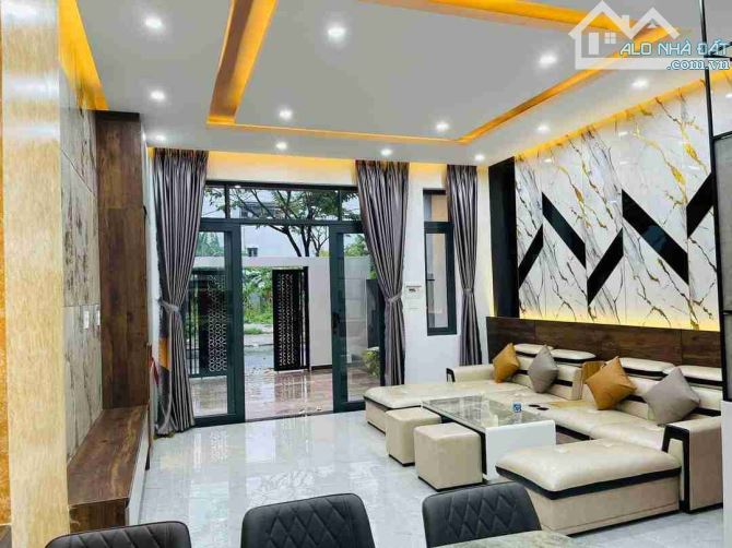 Nhà đẹp 3 tầng đường 7,7m Phạm Xuân Ẩn, Hòa Xuân - khu dân trí cao - 1