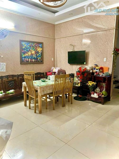 GÒ VẤP NHÀ MỚI Ở NGAY, HXH, 4 TẦNG, 4 PN, CHỈ 5.75 TỶ. - 1