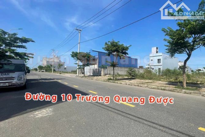 Cần bán lô đường 10,5m Trương Quang Được kẹp vệt cây xanh thoáng bên hông - 2