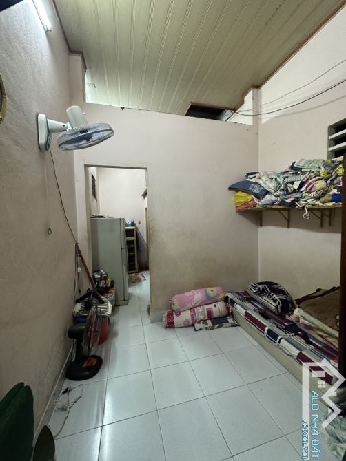 Mặt tiền đường số 13 phường Tân kiểng Quận 7, 71m2 ngang 4m chỉ 12.9 tỷ - 2