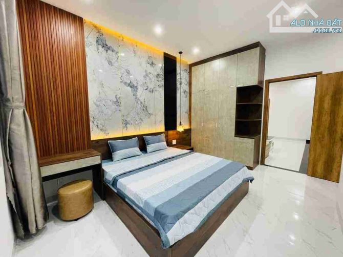 Nhà đẹp 3 tầng đường 7,7m Phạm Xuân Ẩn, Hòa Xuân - khu dân trí cao - 2