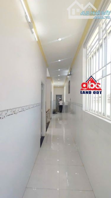 NP991 Bán nhà gần ngã 3 trị an xã Bắc Sơn. Trảng Bom Nhà 1 trệt 1 lầu.  Đt 5 x 52 sổ riêng - 3