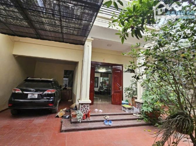 Biệt thự Tân Tây Đô 302m2- 3 tầng-MT12, vị trí đẹp, giá 32,5 tỷ - 3