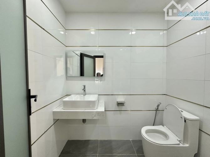 Nhà 2 Tầng Linh Đông Thủ Đức - 76m² - 4 PNgủ, Giá nhỉnh 3 Tỷ - 4