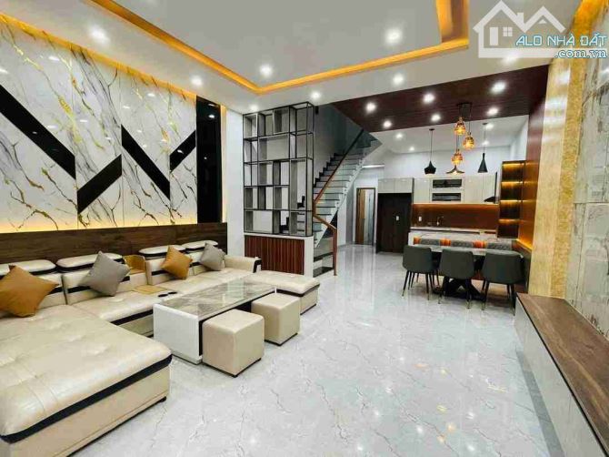 Nhà đẹp 3 tầng đường 7,7m Phạm Xuân Ẩn, Hòa Xuân - khu dân trí cao - 6