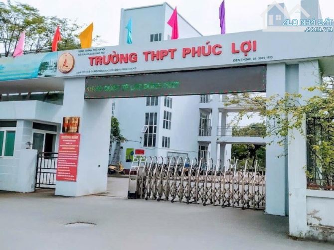 BÁN  ĐẤT PHÚC LỢI, GIÁ 7,8 TỶ , 60M2, MẶT TIỀN 4M . NGÕ THÔNG , Ô TÔ . 20M Ô TÔ TRÁNH .